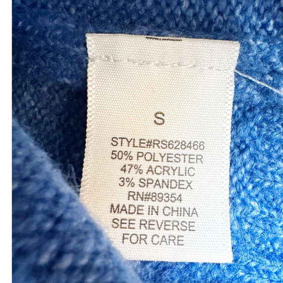 Ultra Flirt Daisy Sweater Blue White Flowers Size Small Knit Mock Neck - Picture 6 of 6